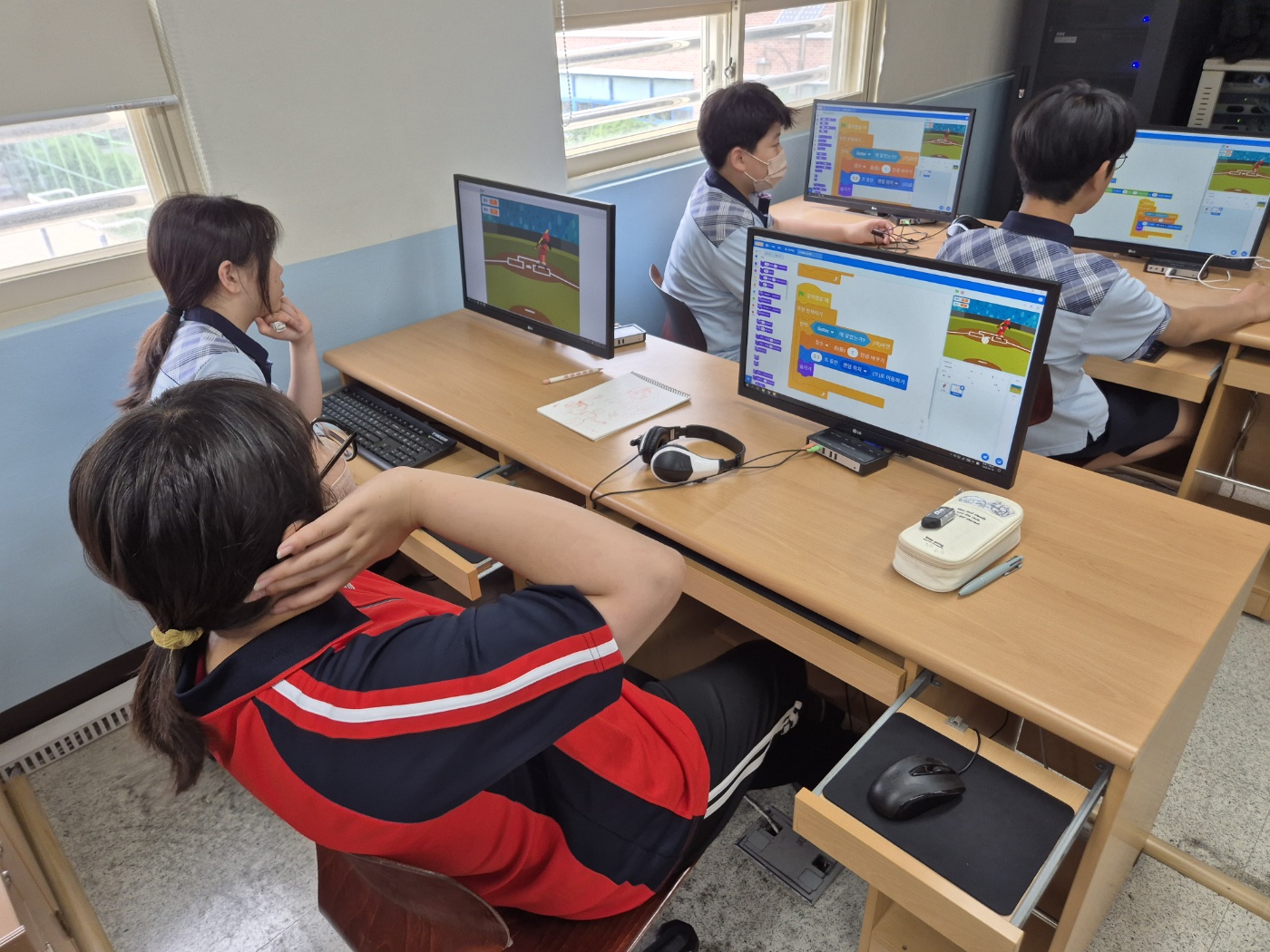 1학년 주제선택(디지털플레이어)3.jpg